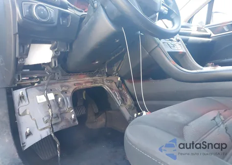 2017 Ford Fusion Hybrid Se z USA, uszkodzony, nr VIN 3FA6P0LU5HR247438